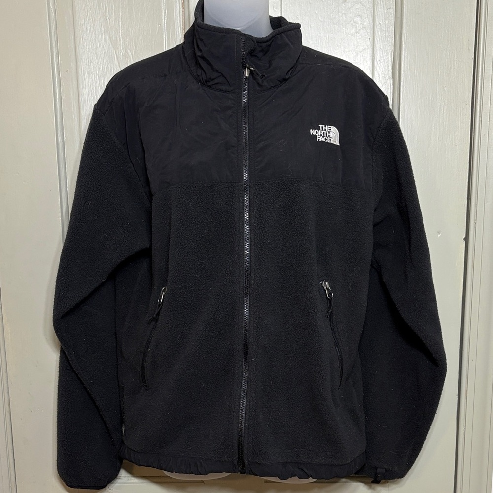 The North Face Men's Black Performance Jacket
